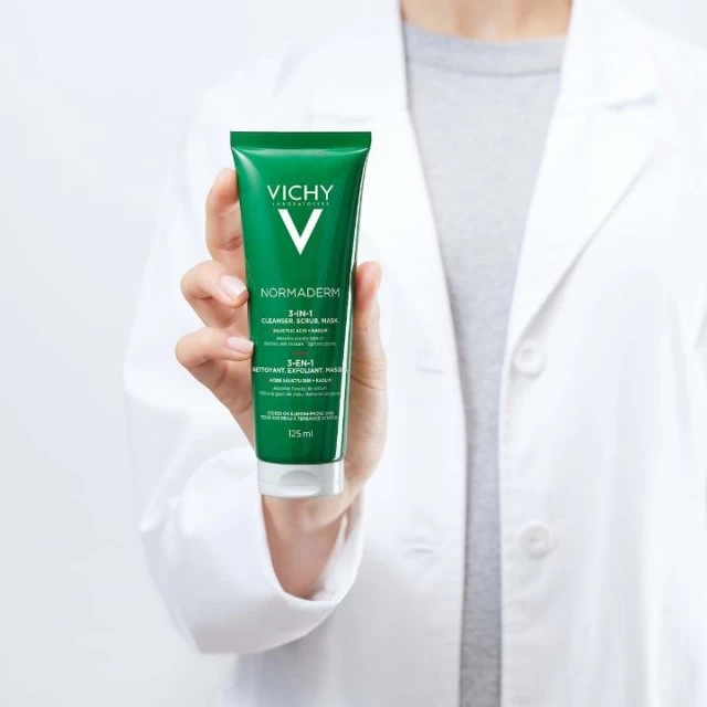VICHY NORMADERM 3 U 1 NEGA ZA KOŽU SKLONU AKNAMA - KREMA ZA ČIŠĆENJE LICA, PILING, MASKA 125ML