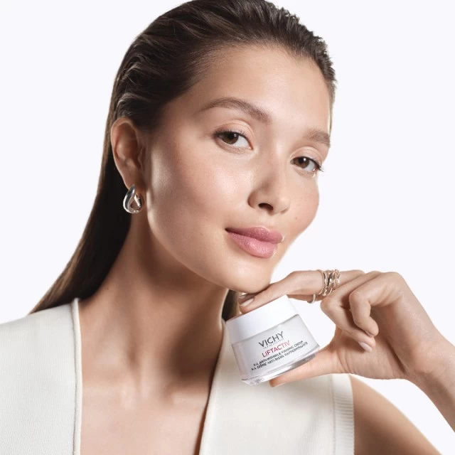 VICHY LIFTACTIV SUPREME DNEVNA NEGA ZA KOREKCIJU BORA I ČVRSTINE KOŽE, NORMALNA DO MEŠOVITA KOŽA 50ML