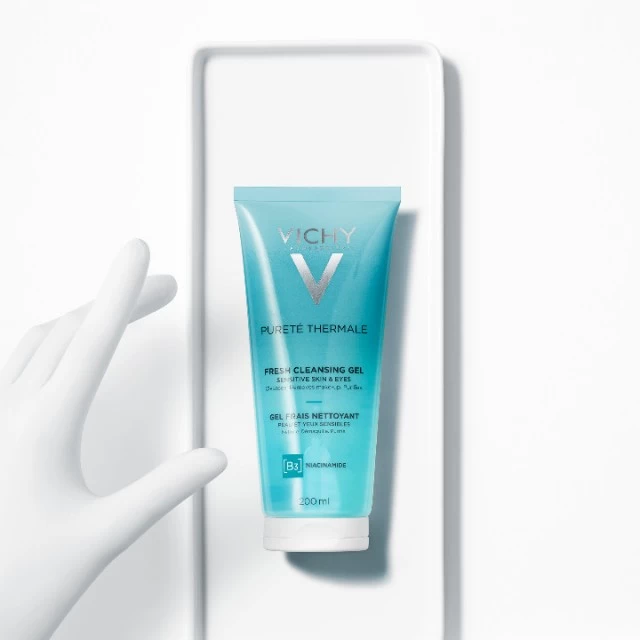 VICHY PURETE THERMALE SVEŽI GEL ZA ČIŠĆENJE OSETLJIVE KOŽE LICA 200ML