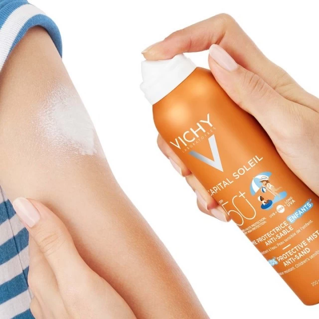 VICHY CAPITAL SOLEIL DEČIJI SPREJ PROTIV PRILEPLJIVANJA PESKA NA KOŽU SPF50 200ML